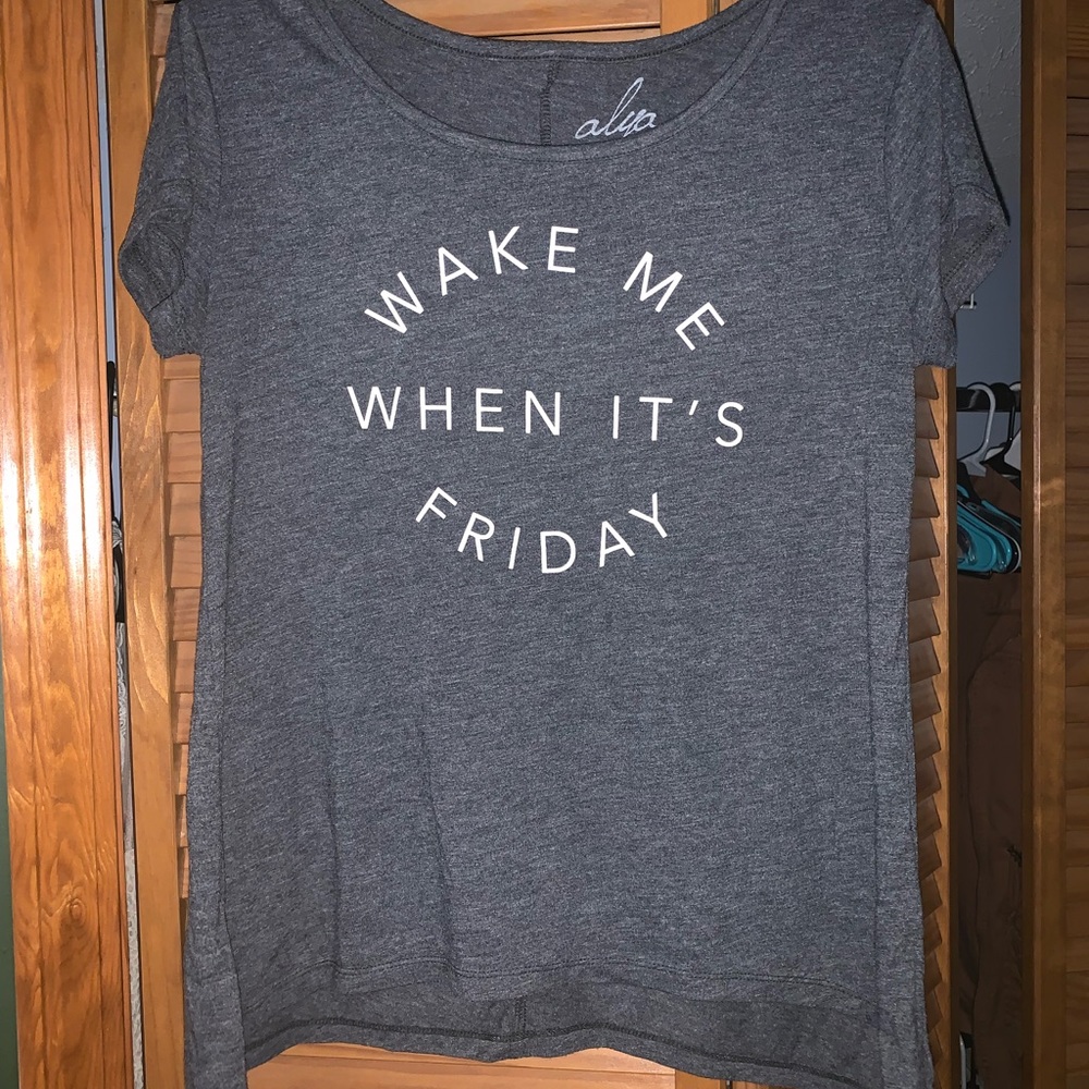 Grey flowy t-shirt